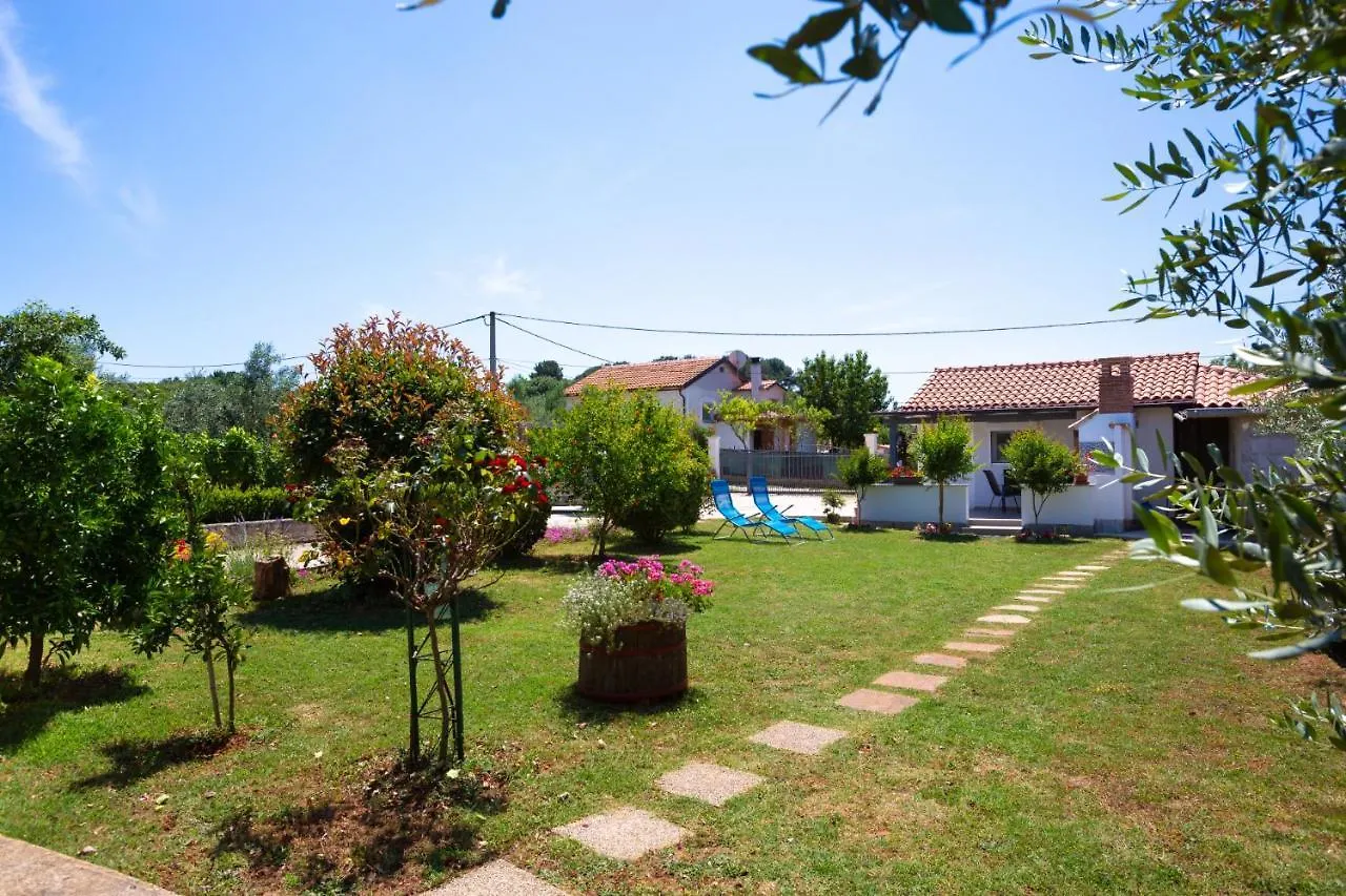 Holiday home Ankica Sikici Villa Pula